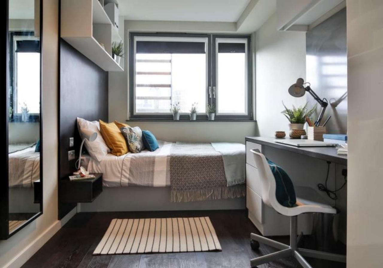Hashtag South Bank Campus Accommodation London Bagian luar foto