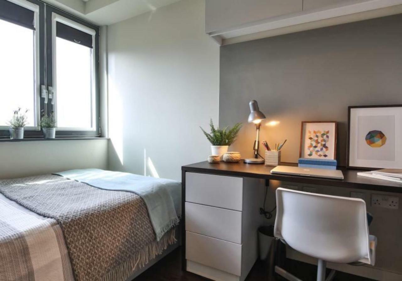 Hashtag South Bank Campus Accommodation London Bagian luar foto